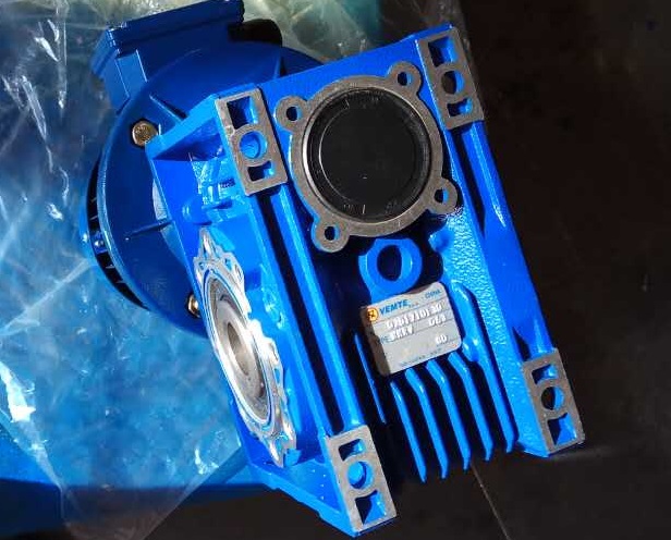 絲束水洗機(jī)減速機(jī)，NMRV050-15-0.12KW,NMRV050減速器