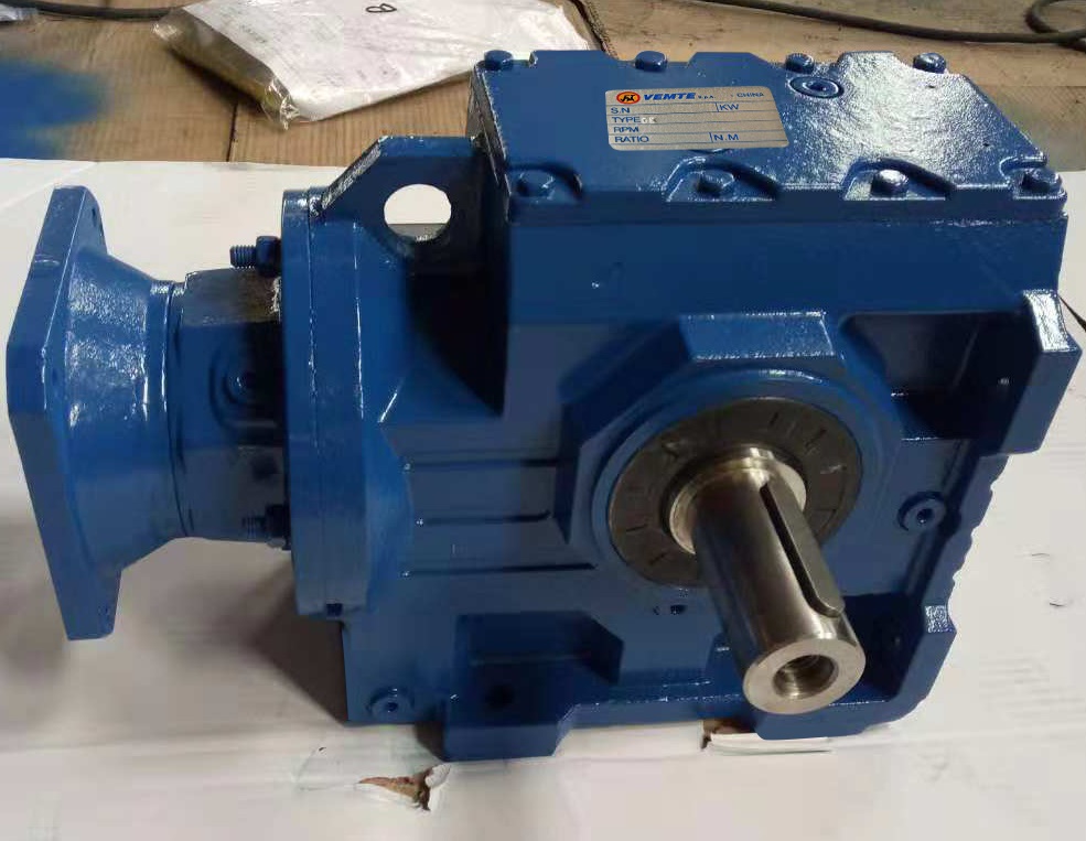 自鎖渦輪減速機(jī) 自鎖渦輪減速機(jī)